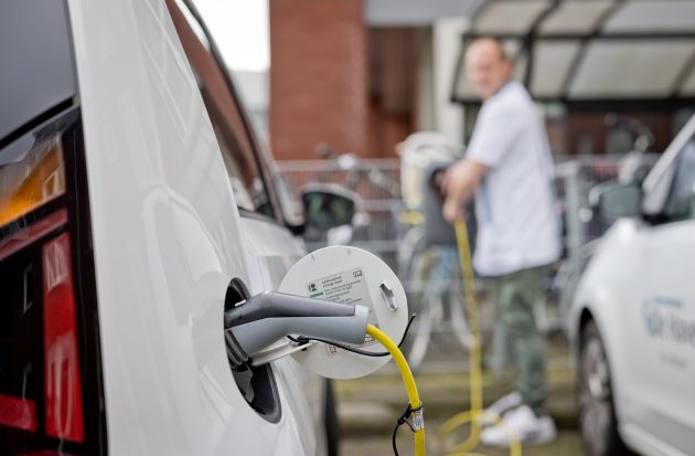 Wijkverpleging met elektrische auto 