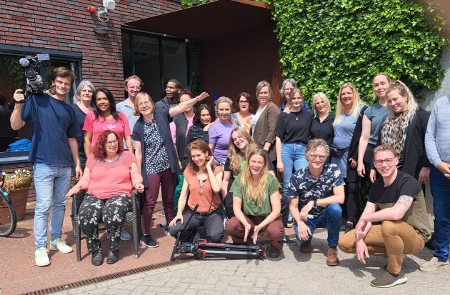 Groepsfoto De Waalboog - Five Days Inside