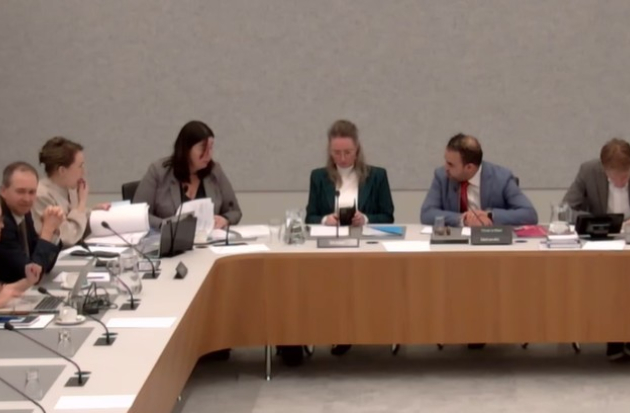 Minister Agema en minister Van Hijum in debat