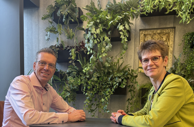 Vlnr Marcel van der Priem, Anneclair Grifffioen