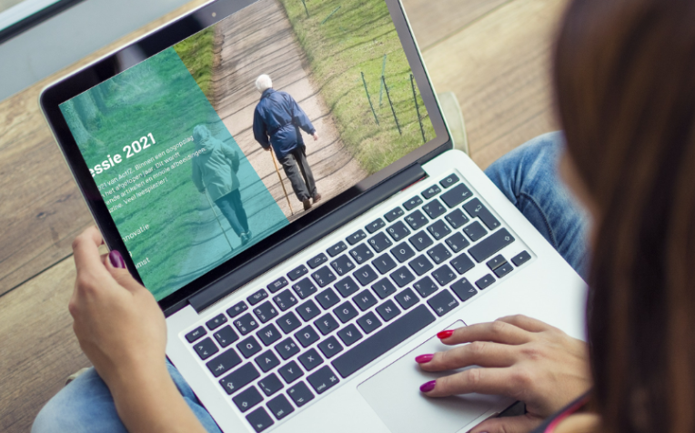 Jaarimpressie 2021 op laptop