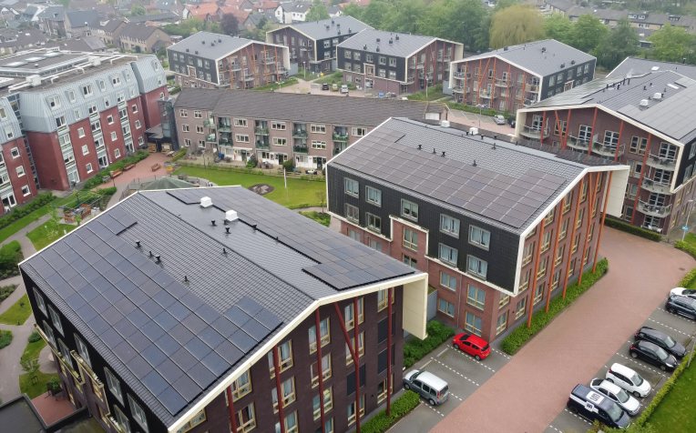 Gebouwen met zonnepanelen 
