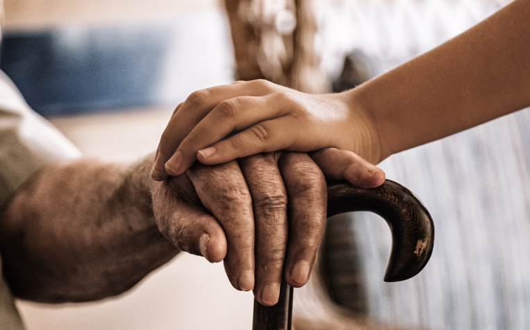Handen ouderen