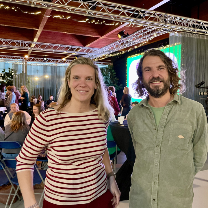Anneke Westerlaken (ActiZ) met creatief producent Daniel Aiss