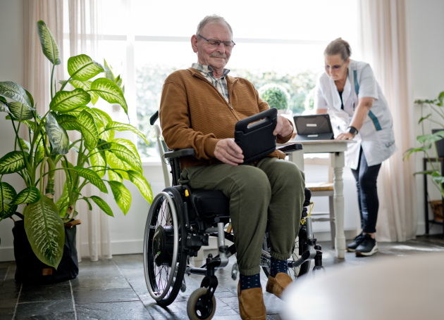 Wijkverpleging bij heer thuis 