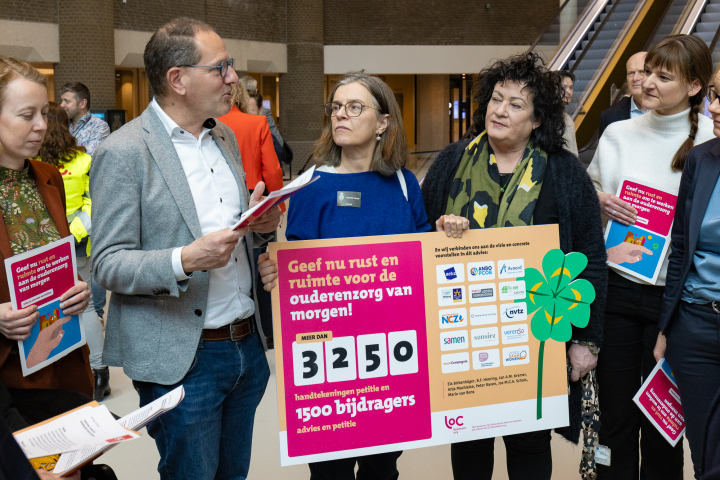 petitie en advies Toekomst ouderenzorg 4